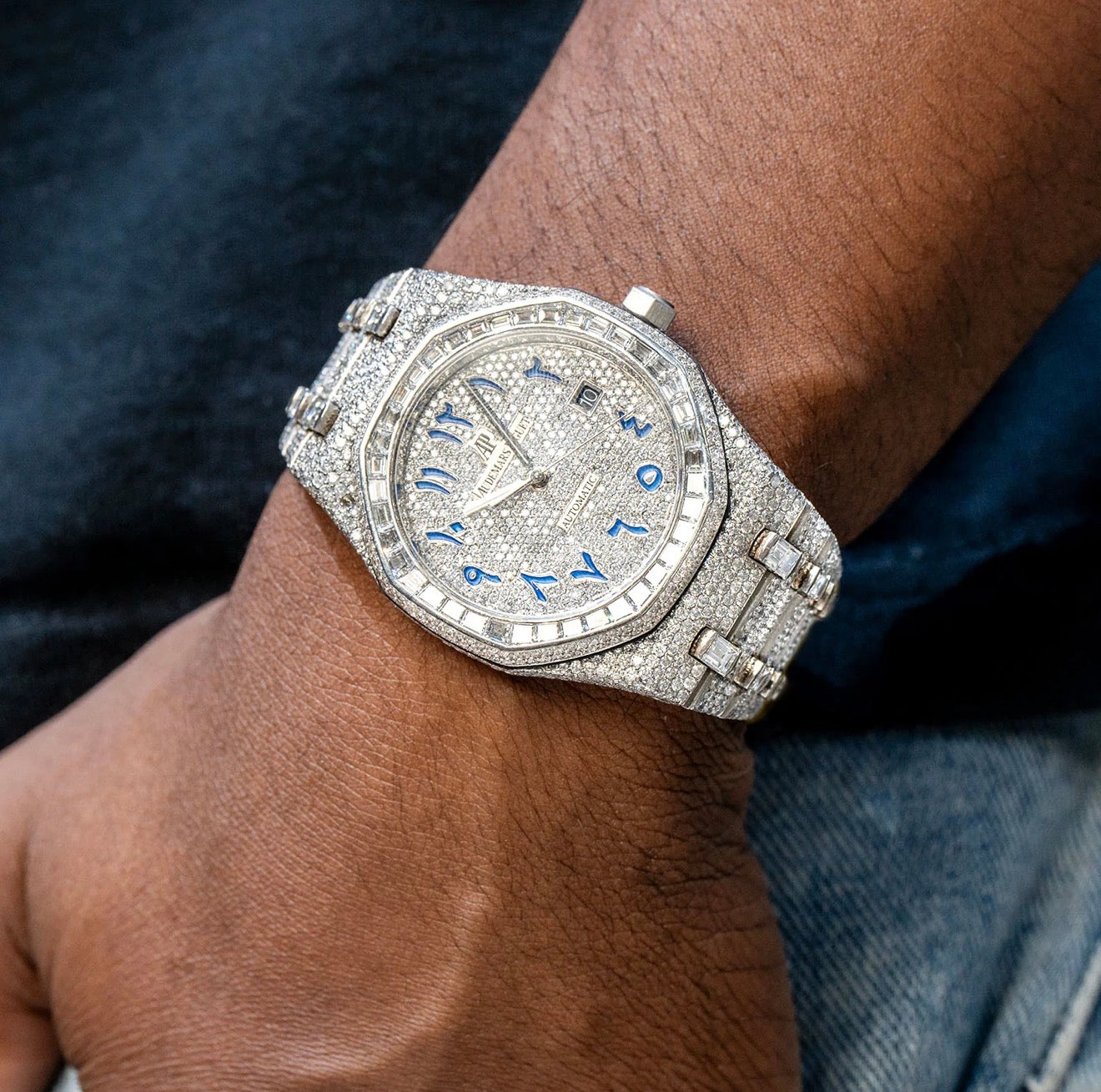 Audemars Piguet Royal Oak | Entièrement Diamanté | 41 MM | 25 Carats | Diamants Taille Ronde et Baguette