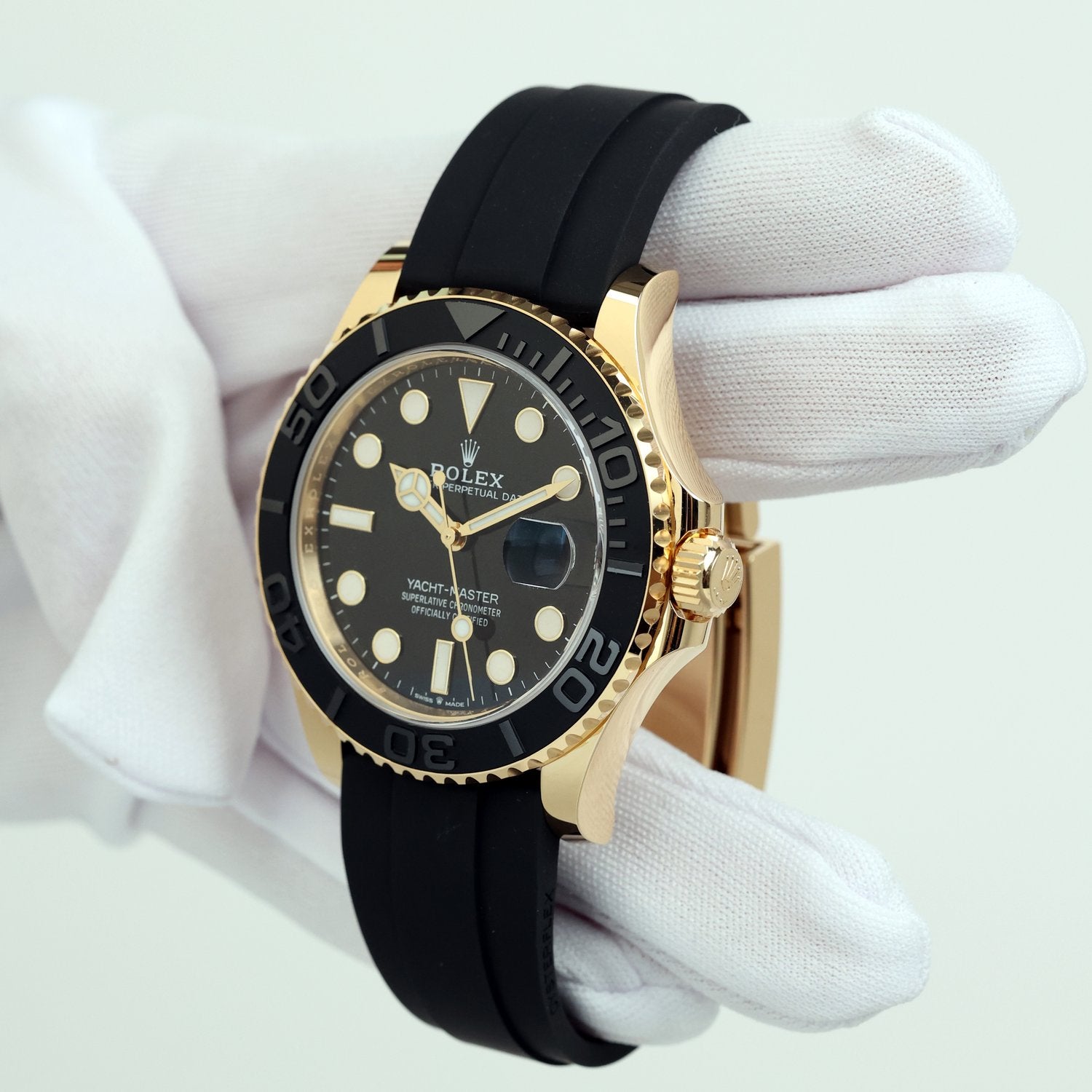 ROLEX OYSTER PERPETUAL DATE YACHT-MASTER 42MM